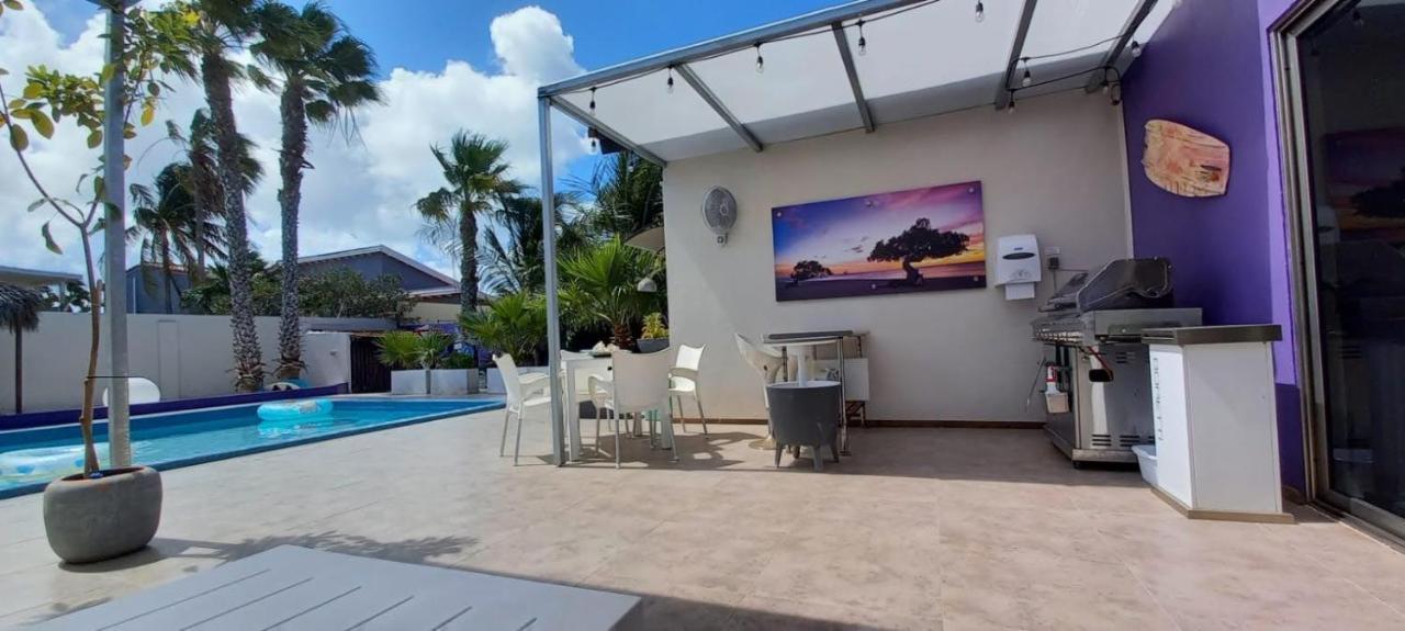 פאלם ביץ' Sandcastle Beach Apartments מראה חיצוני תמונה