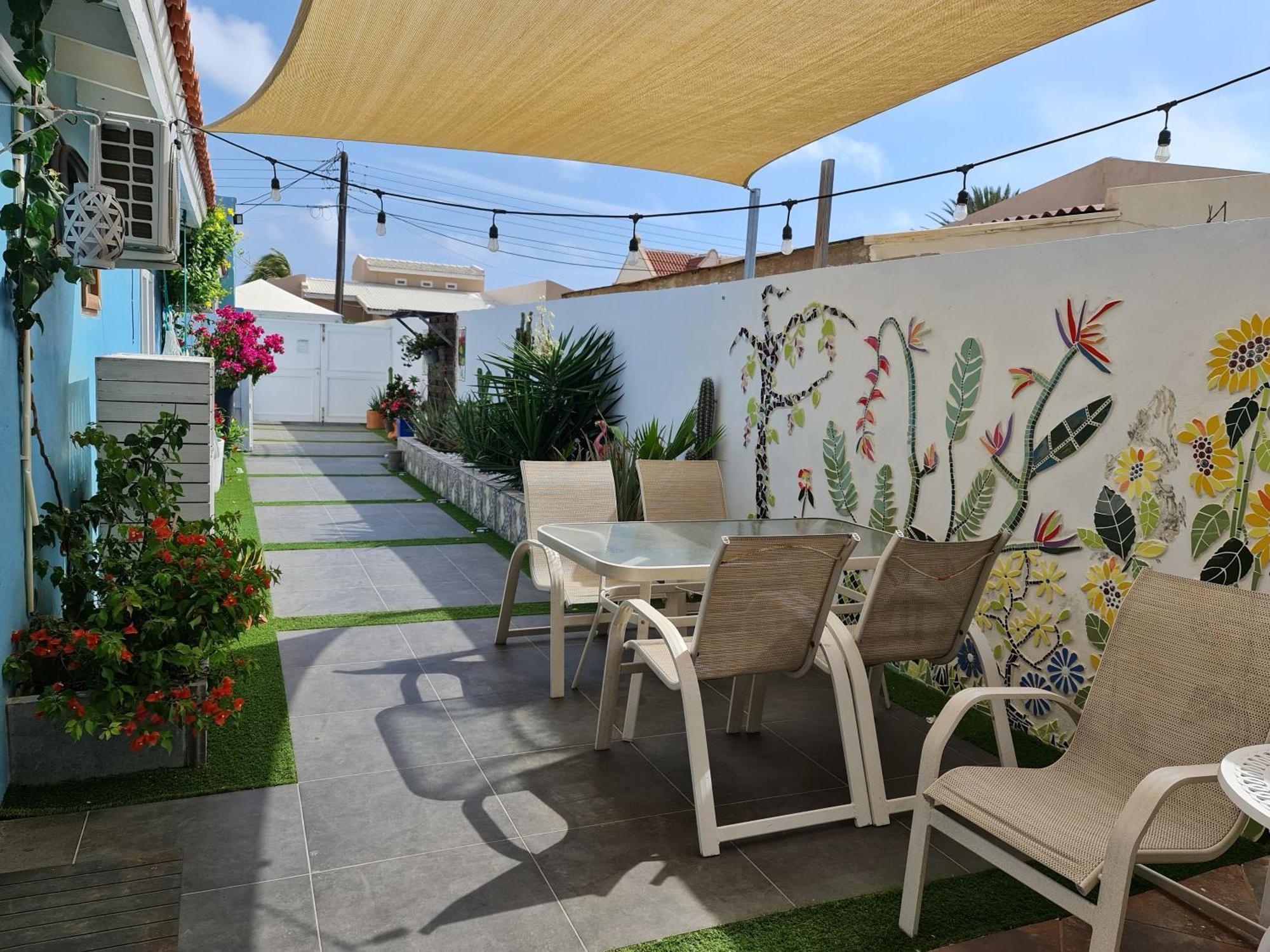 פאלם ביץ' Sandcastle Beach Apartments מראה חיצוני תמונה