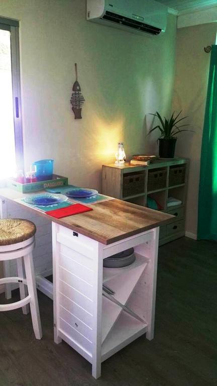 פאלם ביץ' Sandcastle Beach Apartments מראה חיצוני תמונה